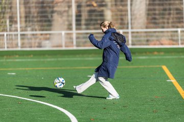 Bild 117 - wBJ VfL Pinneberg2 - Eimsbuttler TV 3 : Ergebnis: 5:0